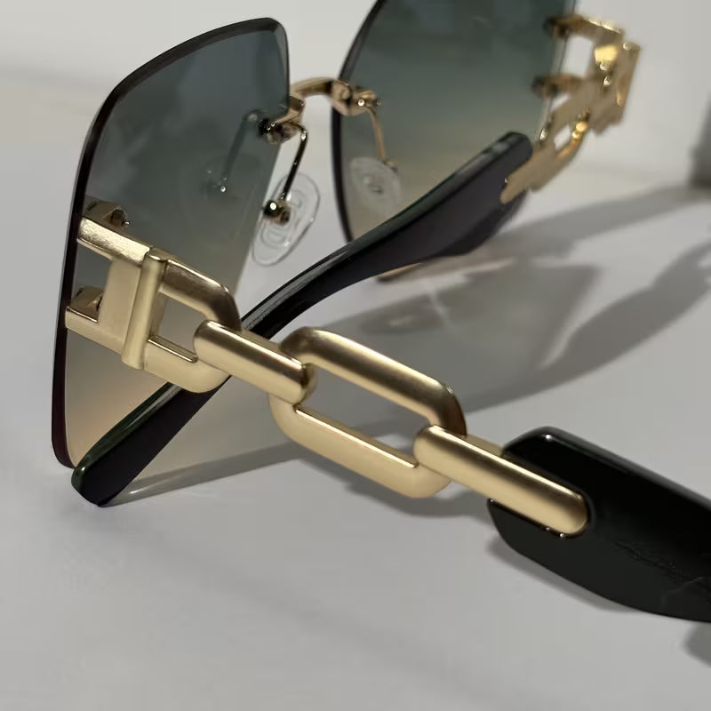 Luxurious Square Sunglasses