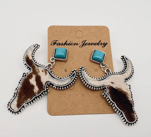 Western Style Cowhide Cowhead Shape Stud Earrings - Wj
