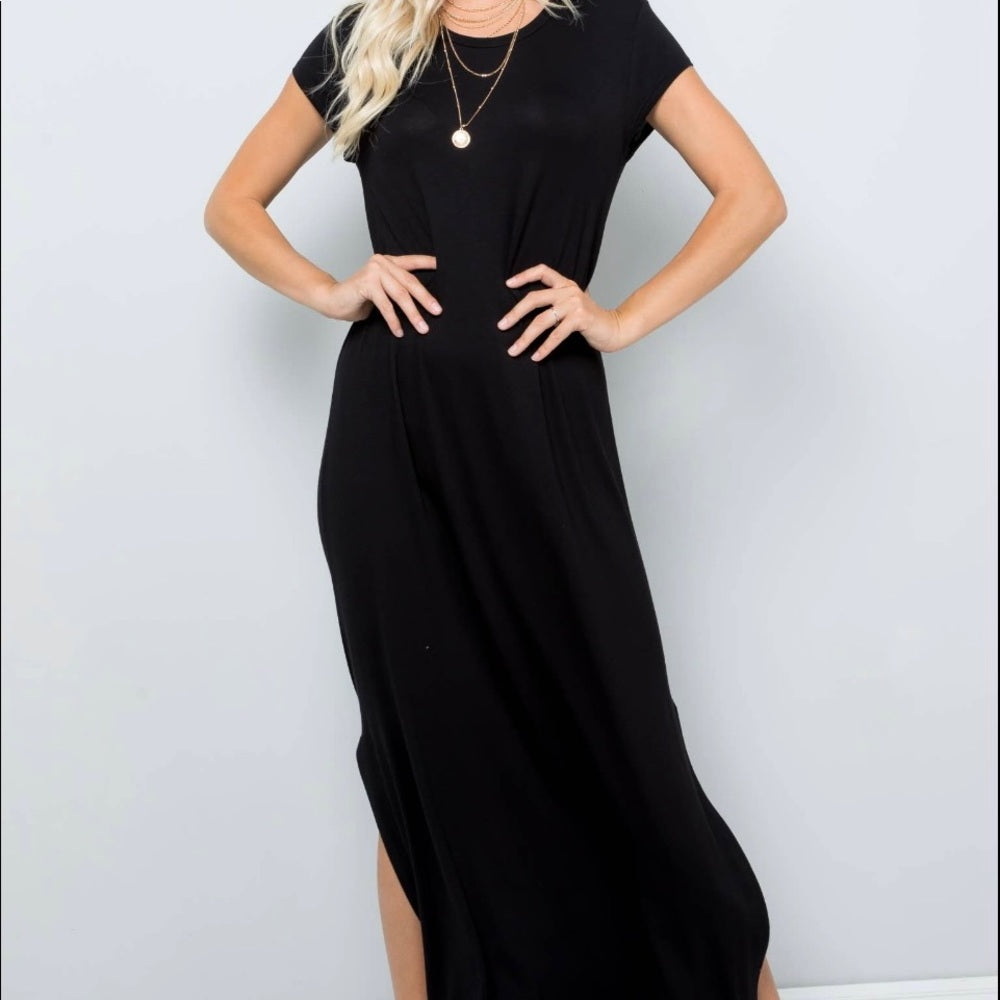 Short sleeve maxi dress with side slits